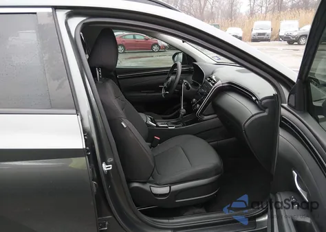 2022 Hyundai Tucson Sel z USA, uszkodzony, nr VIN 5NMJBCAE2NH132159